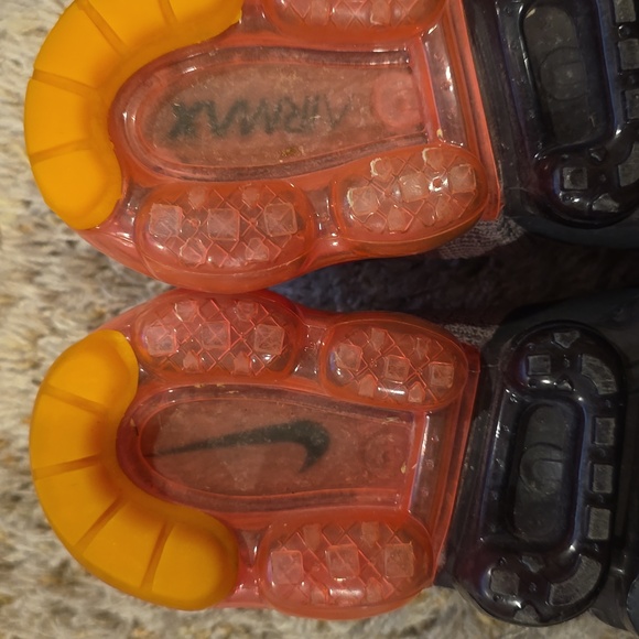 Nike Vapor Max - Picture 4 of 7